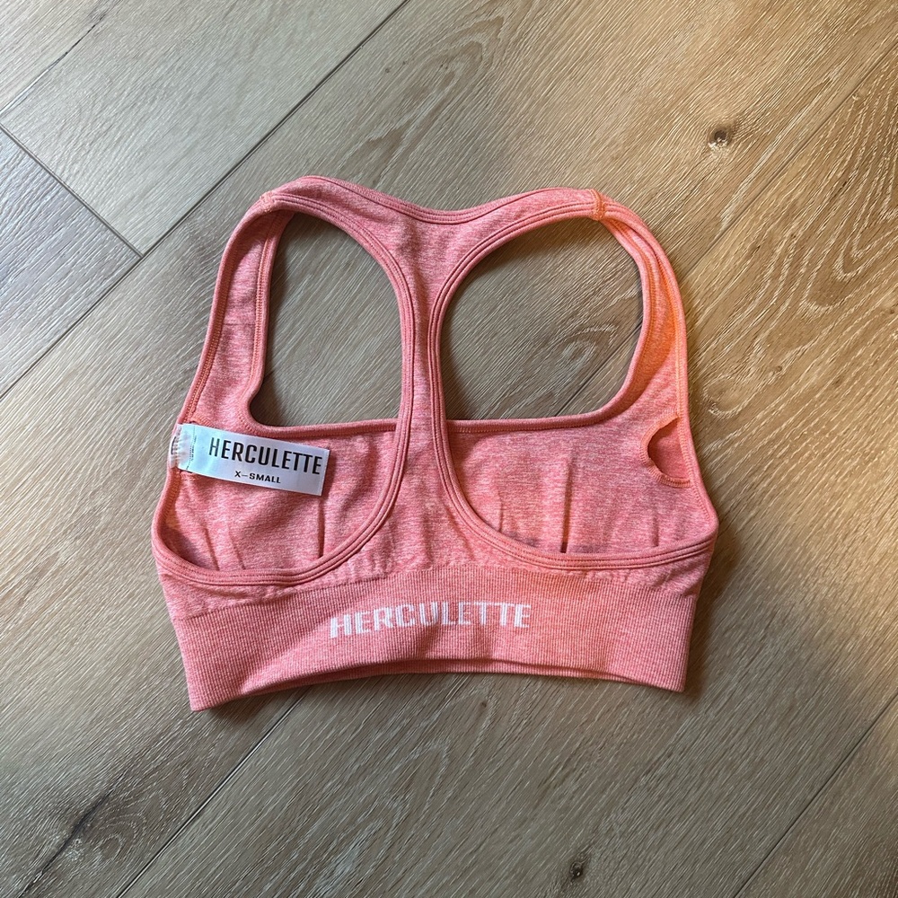 Herculette sports bra